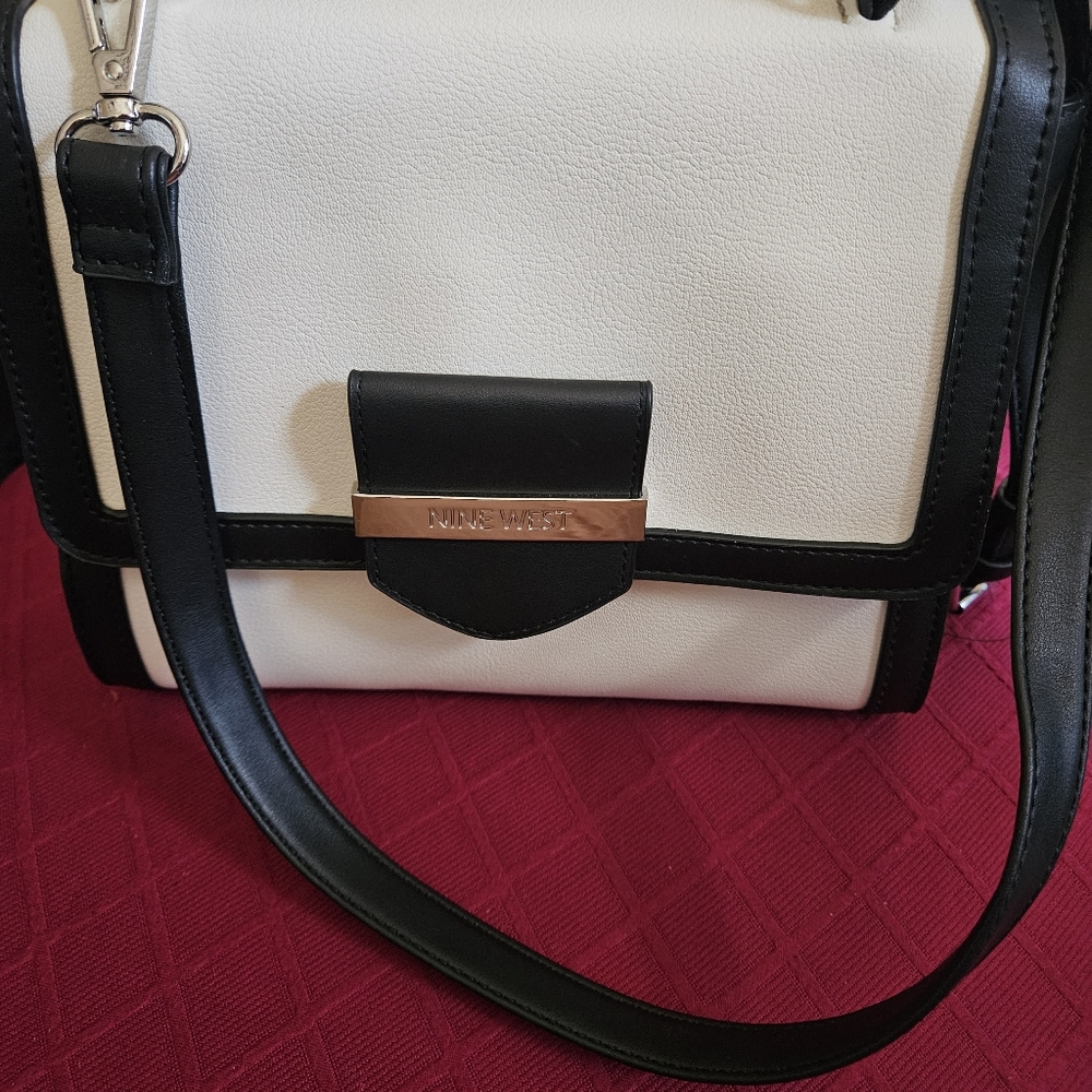 Woman's handbag